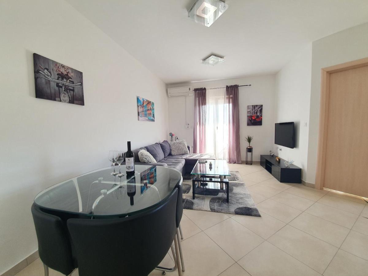 Alex apartment Medulin Exterior foto